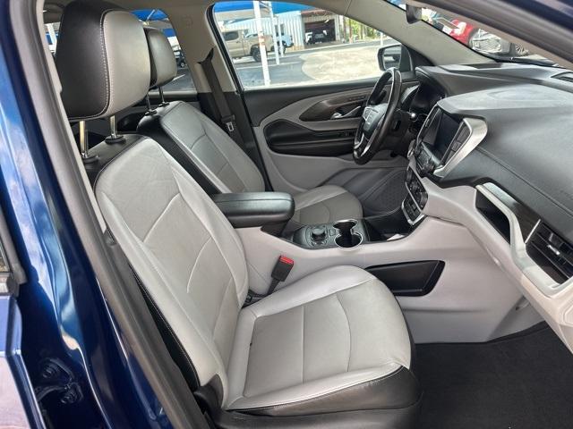 Photo of 2022 Marine Metallic GMC Terrain