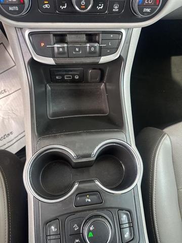 Photo of 2022 Marine Metallic GMC Terrain