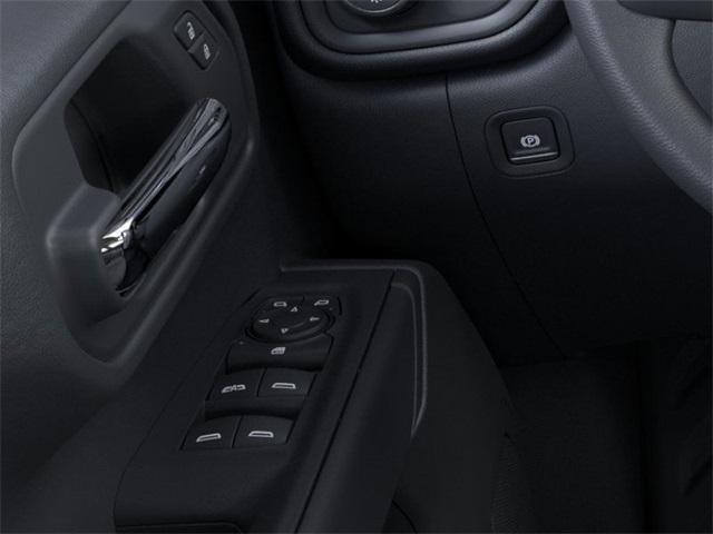 Photo of 2025 Summit White GMC Sierra 1500