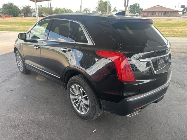 Photo of 2018 Stellar Black Metallic Cadillac XT5
