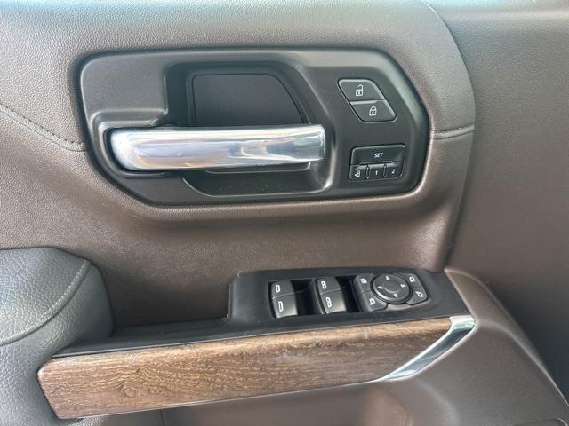 Photo of 2021 White Frost Tri-Coat GMC Sierra 1500