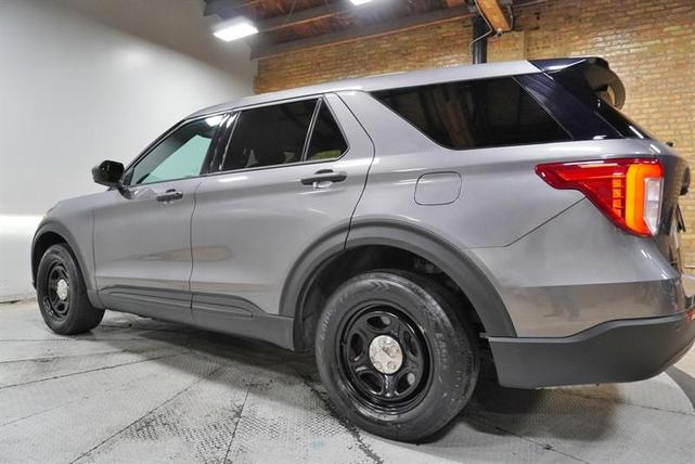 Photo of 2021 Gray Ford Utility Police Interceptor