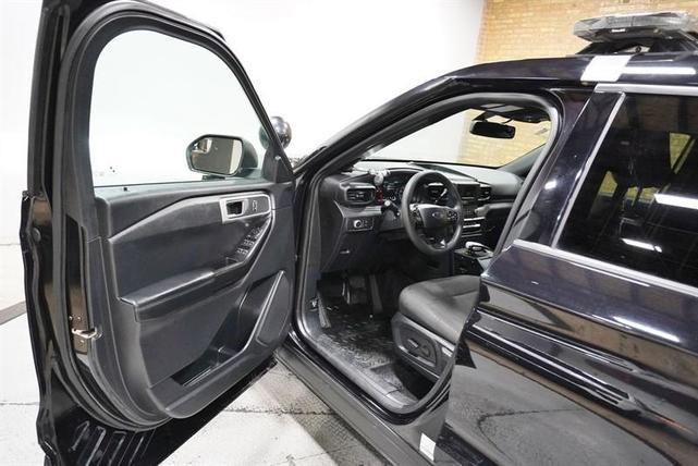 Photo of 2020 Black Ford Utility Police Interceptor