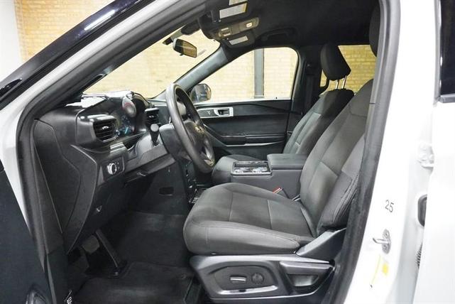 Photo of 2021 White Ford Utility Police Interceptor