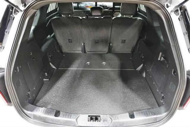 Photo of 2021 White Ford Utility Police Interceptor