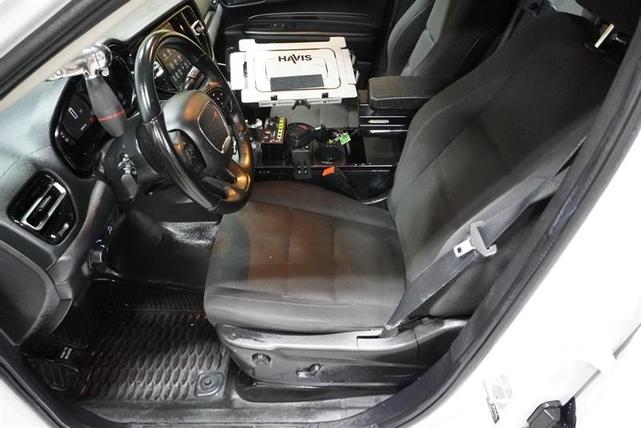 Photo of 2021 White Dodge Durango
