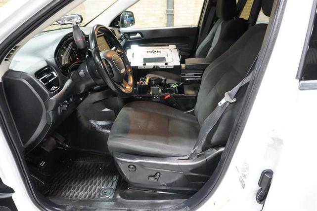 Photo of 2021 White Dodge Durango