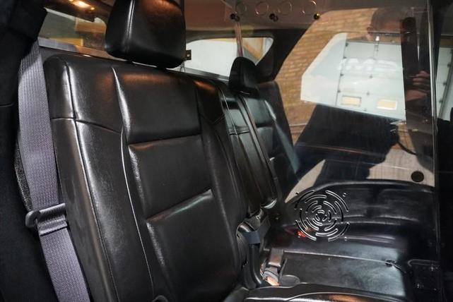 Photo of 2021 White Dodge Durango
