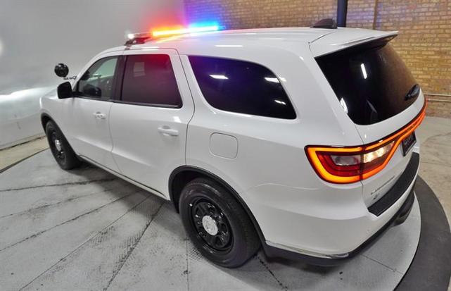 Photo of 2021 White Dodge Durango