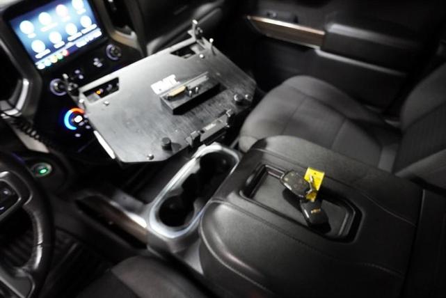 Photo of 2021 Summit White Chevrolet Silverado 1500