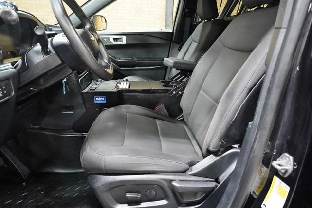 Photo of 2020 Black Ford Utility Police Interceptor