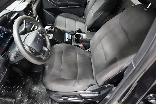 Photo of 2020 Black Ford Utility Police Interceptor
