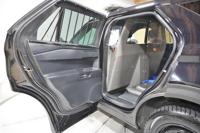 Photo of 2020 Black Ford Utility Police Interceptor