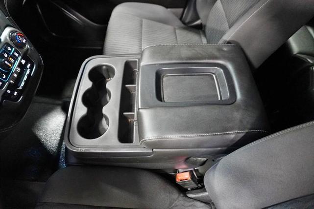 Photo of 2019 White Chevrolet Tahoe