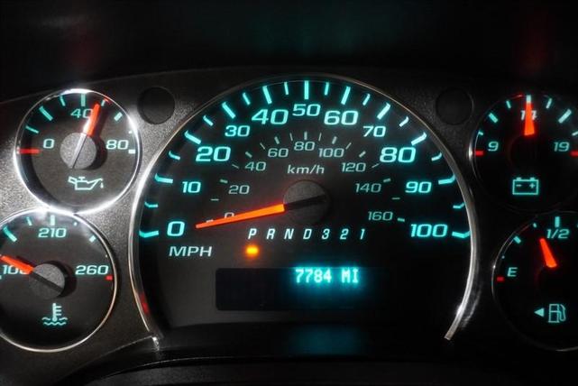 Photo of 2008 White Chevrolet Express 1500