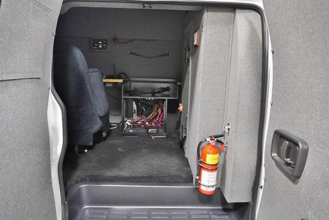 Photo of 2008 White Chevrolet Express 1500
