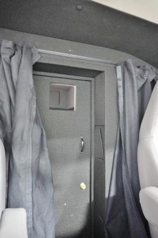 Photo of 2008 White Chevrolet Express 1500