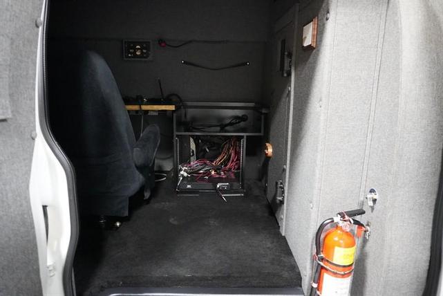 Photo of 2008 White Chevrolet Express 1500