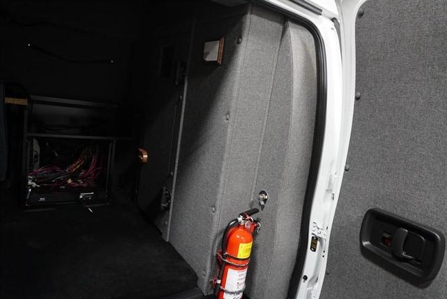Photo of 2008 White Chevrolet Express 1500