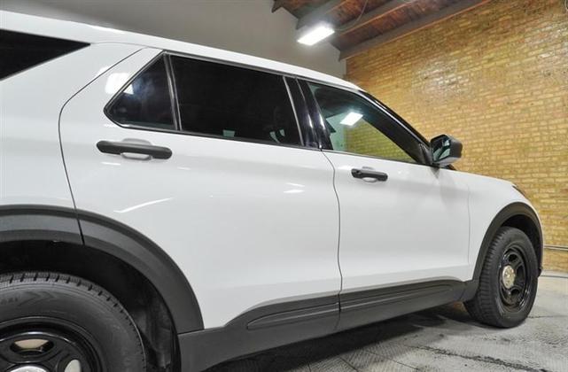 Photo of 2021 White Ford Utility Police Interceptor
