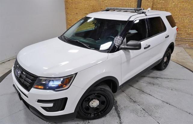 Photo of 2017 White Ford Utility Police Interceptor