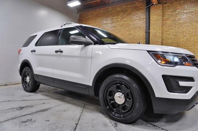 Photo of 2017 White Ford Utility Police Interceptor