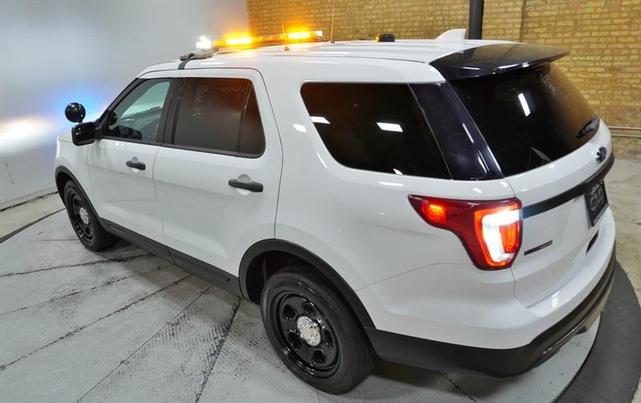 Photo of 2017 White Ford Utility Police Interceptor