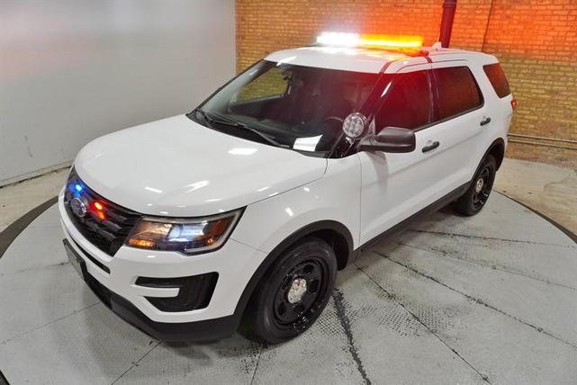 Photo of 2017 White Ford Utility Police Interceptor