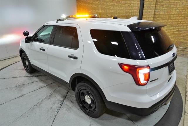 Photo of 2017 White Ford Utility Police Interceptor