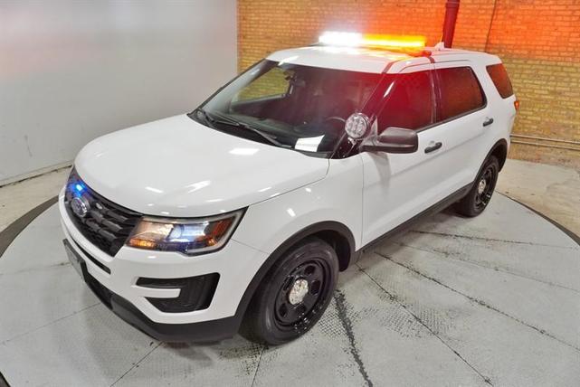 Photo of 2017 White Ford Utility Police Interceptor