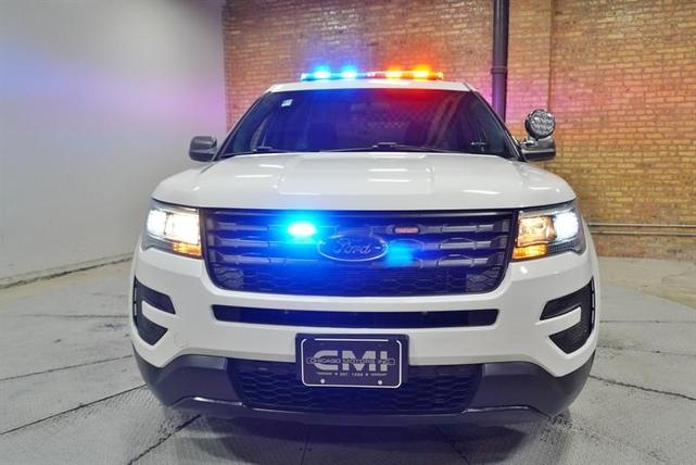 Photo of 2017 White Ford Utility Police Interceptor