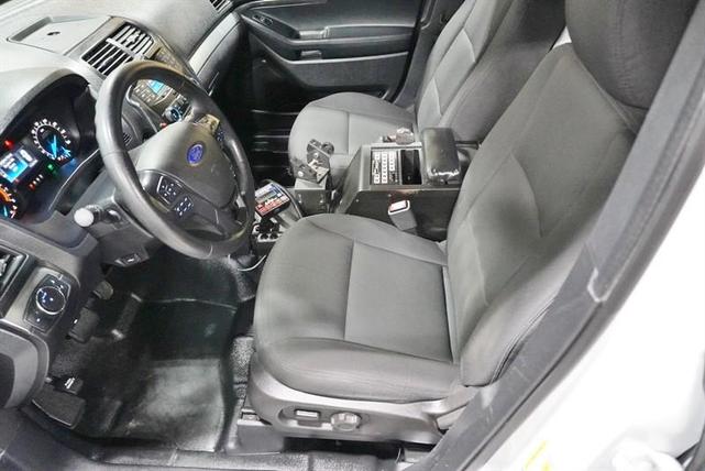 Photo of 2017 White Ford Utility Police Interceptor