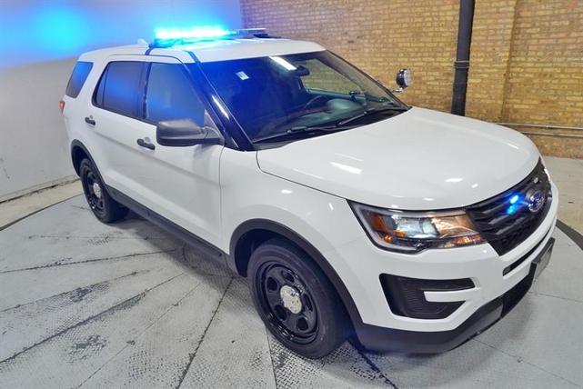 Photo of 2017 White Ford Utility Police Interceptor