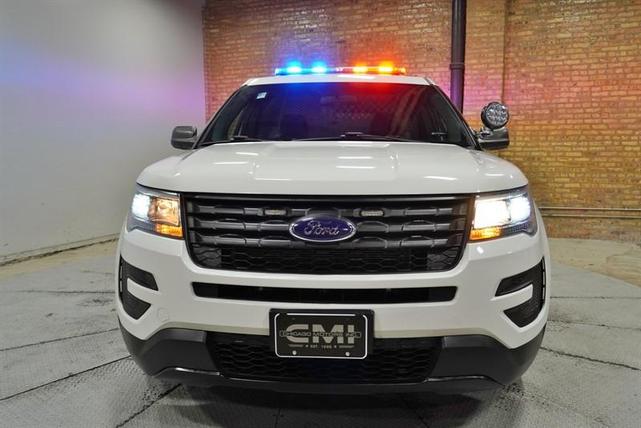 Photo of 2017 White Ford Utility Police Interceptor