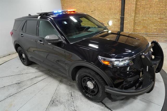 Photo of 2020 Black Ford Utility Police Interceptor