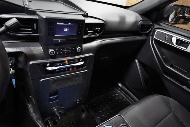 Photo of 2020 White Ford Utility Police Interceptor