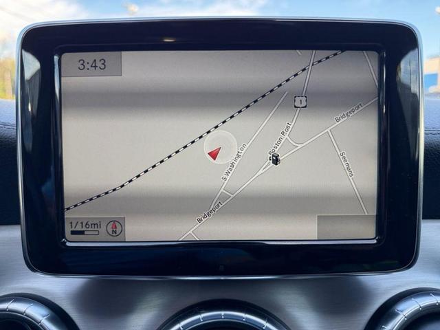 Photo of 2014 Silver Mercedes-Benz CLA-Class