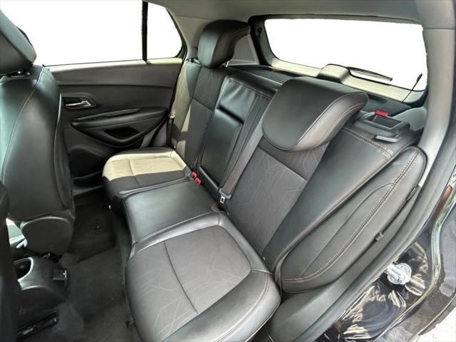 Photo of 2019 Gray Chevrolet Trax