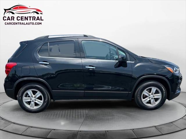 Photo of 2019 Gray Chevrolet Trax