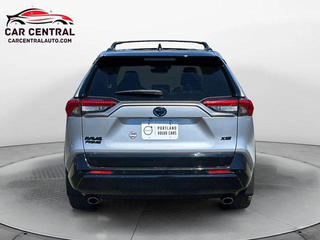 Photo of 2021 Silver Sky Metallic w/Midnight Black Roof Toyota RAV4 Prime