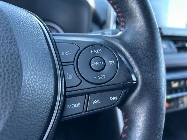 Photo of 2021 Silver Sky Metallic w/Midnight Black Roof Toyota RAV4 Prime