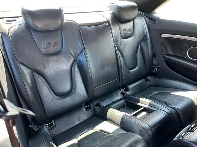 Photo of 2008 Black Audi S5