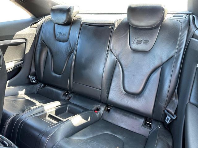 Photo of 2008 Black Audi S5