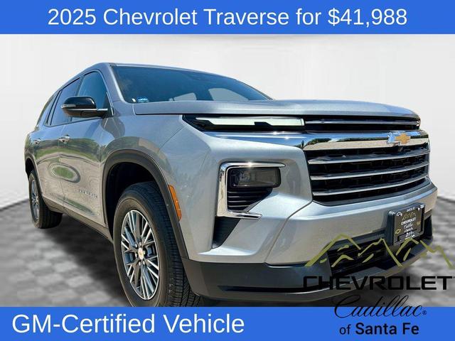 Photo of 2025 Sterling Gray Metallic Chevrolet Traverse