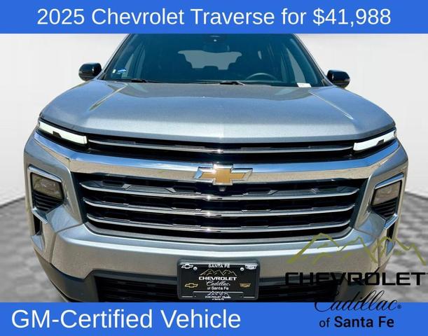 Photo of 2025 Sterling Gray Metallic Chevrolet Traverse