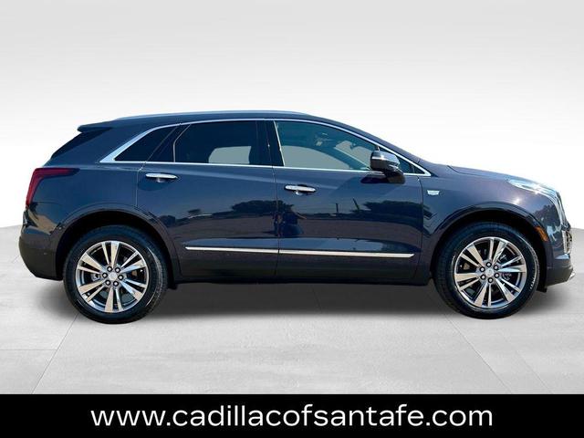 Photo of 2025 Midnight Sky Cadillac XT5