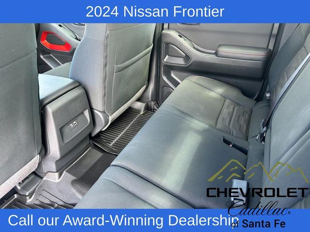 Photo of 2024 Boulder Gray Metallic Nissan Frontier