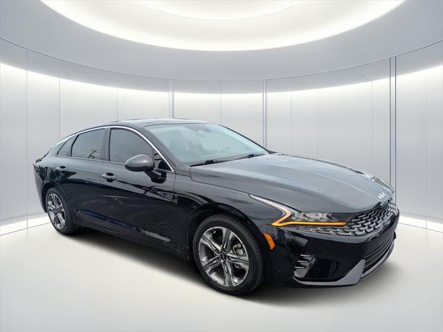 Photo of 2024 Ebony Black Kia K5