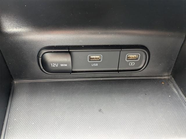 Photo of 2024 Ebony Black Kia K5