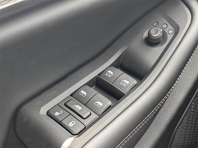 Photo of 2025 Velvet Red Pearlcoat Jeep Grand Cherokee L